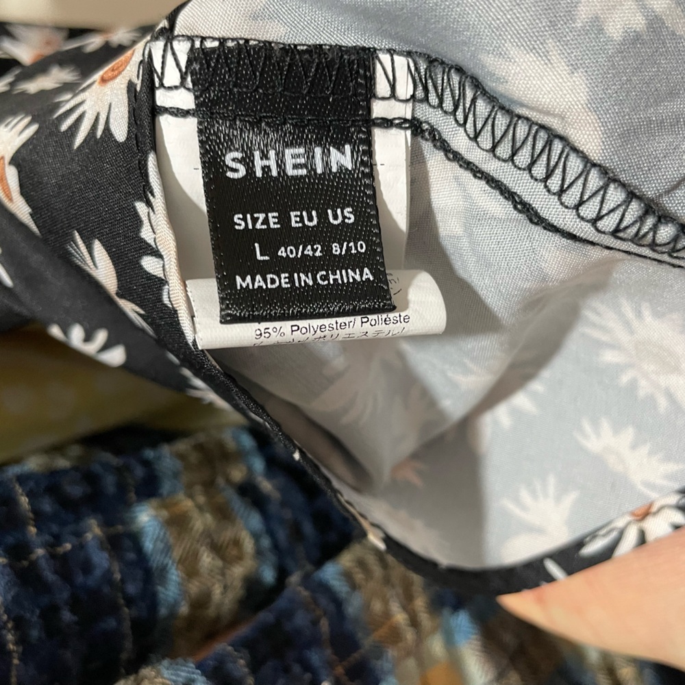 SHEIN Black Floral Camisole - Picture 2 of 3